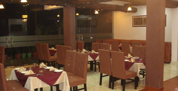 The Royal Court Hotel Nainital Ngoại thất bức ảnh
