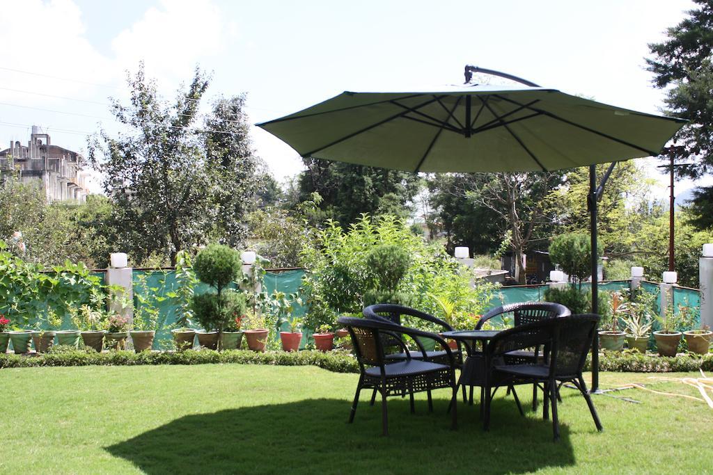 The Royal Court Hotel Nainital Ngoại thất bức ảnh