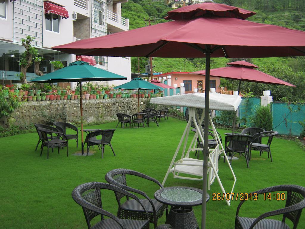 The Royal Court Hotel Nainital Ngoại thất bức ảnh