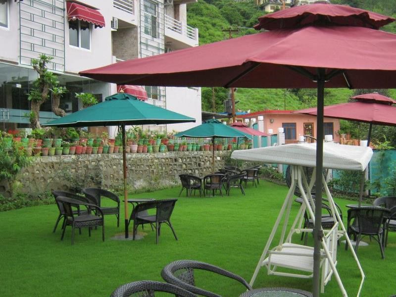 The Royal Court Hotel Nainital Ngoại thất bức ảnh